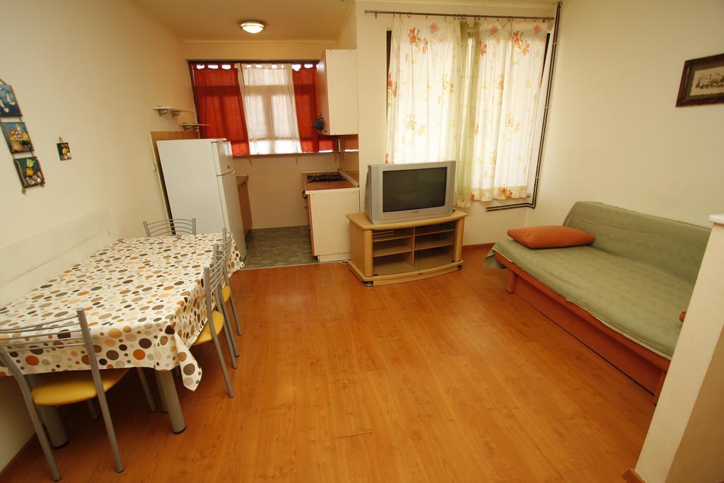 Lidus 3* Makarska